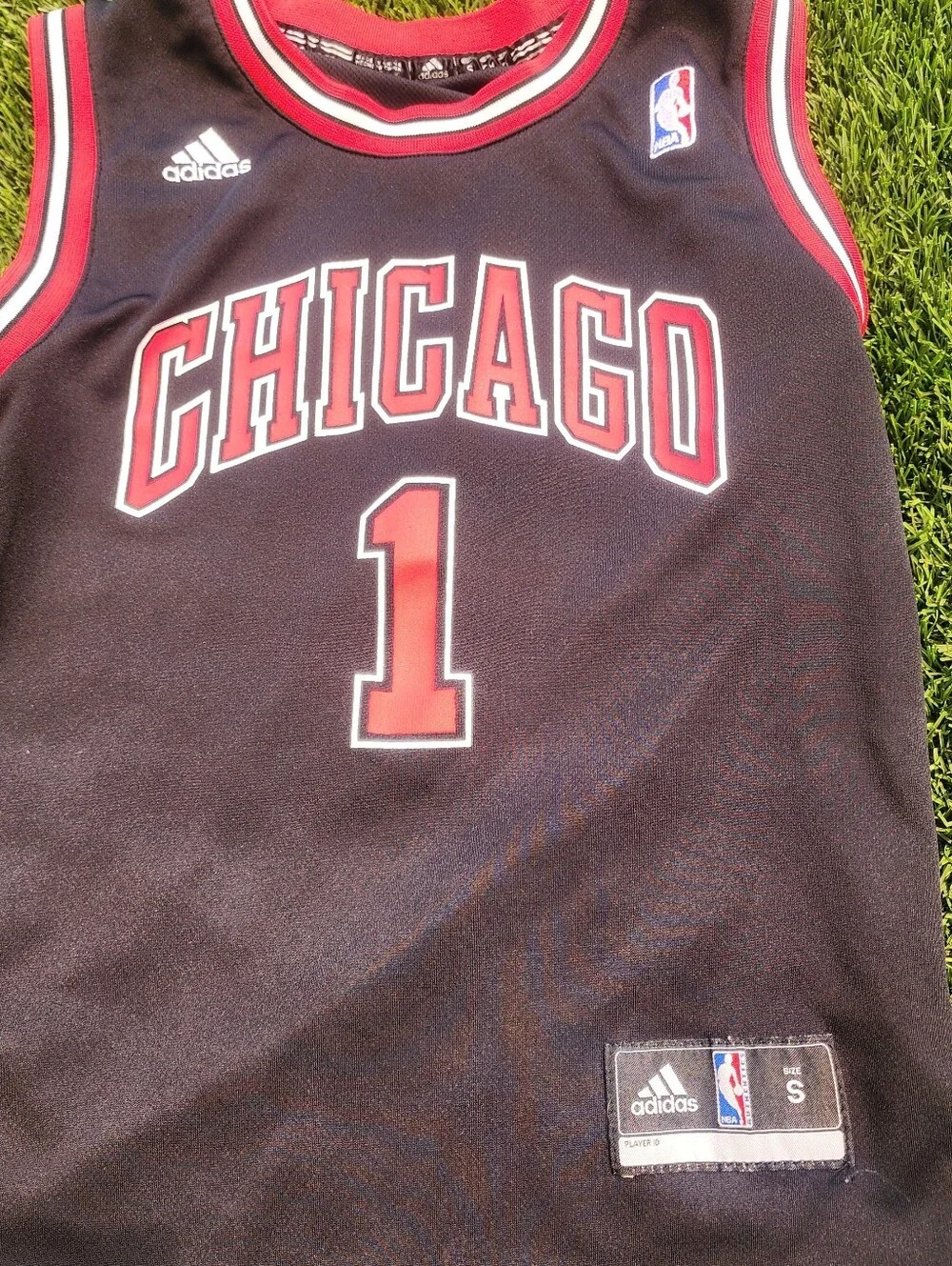 Derrick Rose adidas Black Red Chicago Bulls Basketball Jersey Kids Sz Small #1
